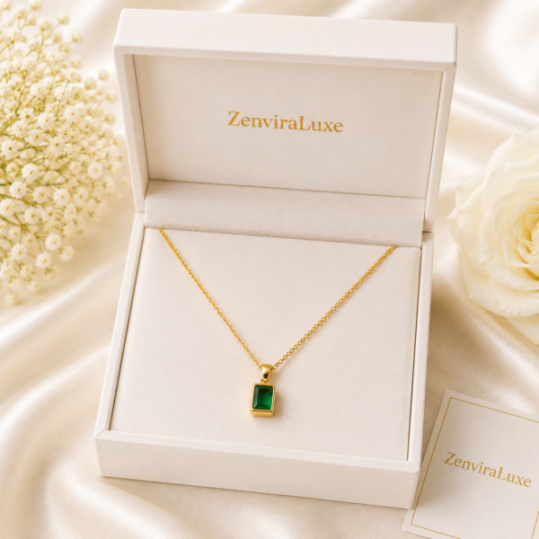 Emerald Green Gem Pendant Necklace