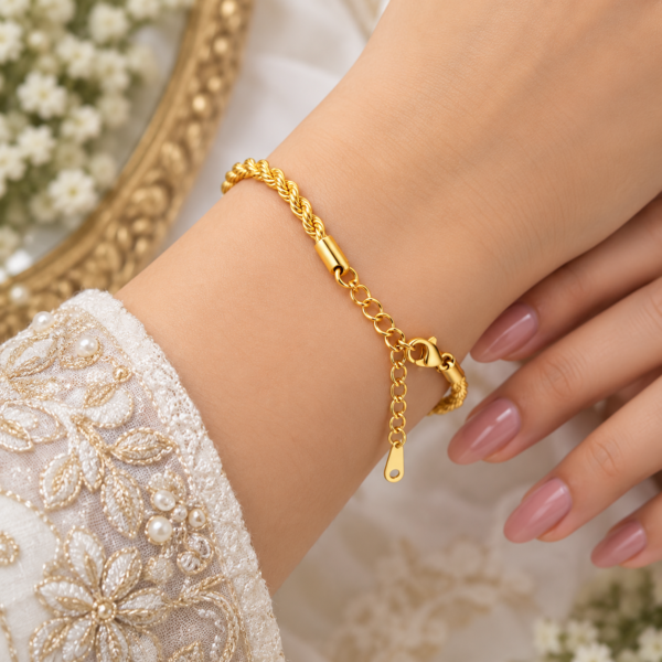 ZL 0150300 (1) Gold Color Twisted Rope Chain Bracelet with Adjustable Clasp – ZenviraLuxe